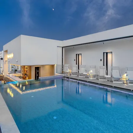 Ethereal White Resort Hotel & Spa - Adults Only-3